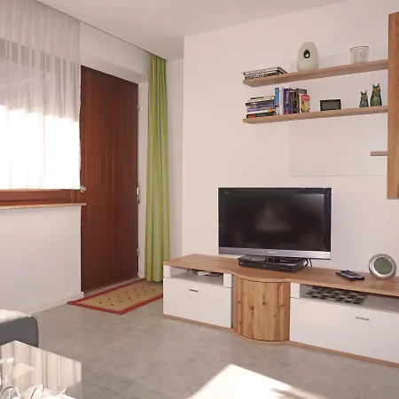 Birkenwald-9 By Interhome Appartement Seefeld in Tirol